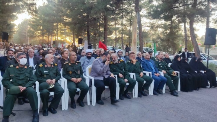 امنیت پایدار در گرو اقتدار نظامی و محرومیت‌زدایی است