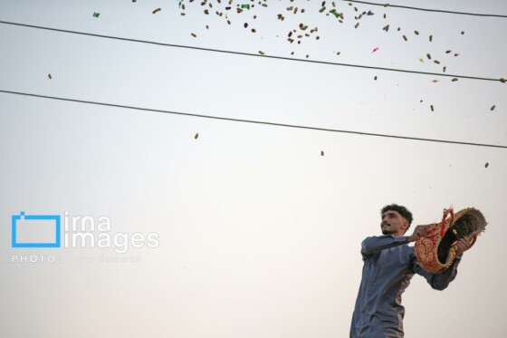 جشنواره «عیش جزیرتی» در روستای دهخدا