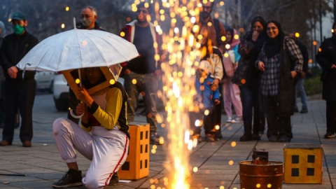فراخوان چهل‌وچهارمین جشنواره تئاتر فجر منتشر شد