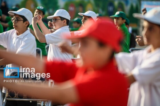 فتتاح المپیاد ورزشی درون مدرسه‌ای