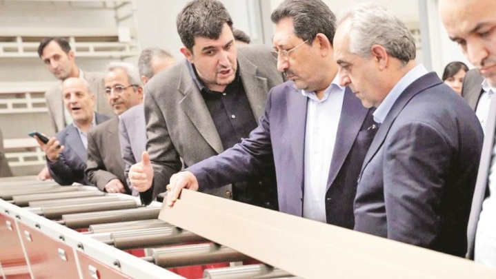 بسته حمایتی برای جبران خسارات قطعی برق تولیدکنندگان