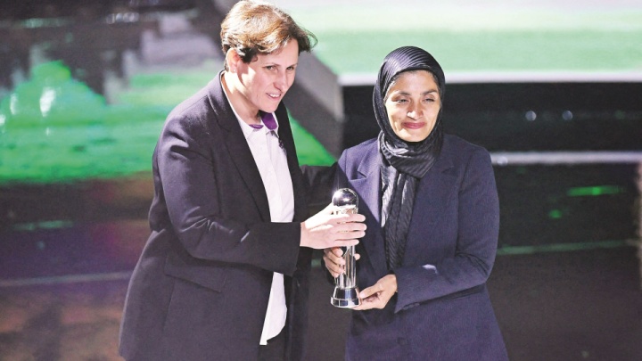 جعفری و آقاپور بر فراز قاره کهن