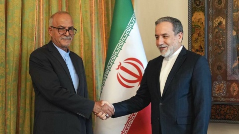 دیدار سرکنسول جدید ایران در ارزروم ترکیه با وزیر امور خارجه