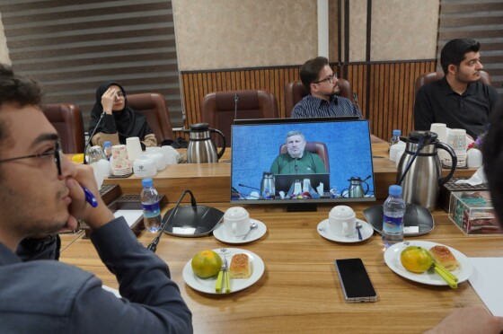 دومین نشست رئیس شورای اطلاع‌رسانی دولت با شورای مشاوران نسل زد