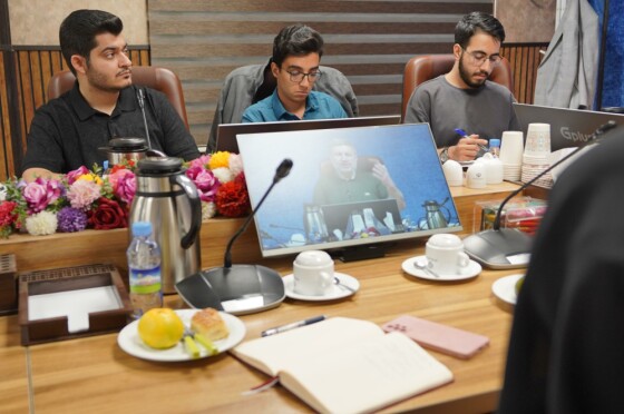 دومین نشست رئیس شورای اطلاع‌رسانی دولت با شورای مشاوران نسل زد