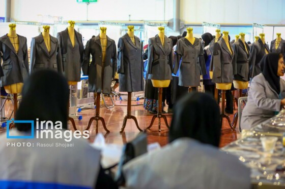 بازدید سخنگوی دولت از نمایشگاه ملی مهارت