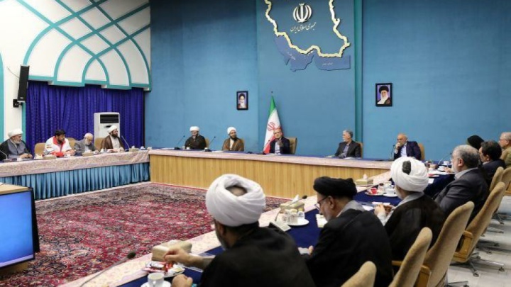 به دلیل لغزش‌های مقطعی، افراد صادق و دغدغه‌مند را از چرخه خدمت‌رسانی کنار نگذاریم