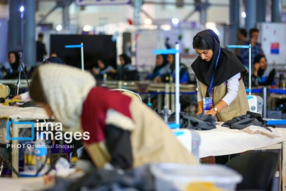 بازدید سخنگوی دولت از نمایشگاه ملی مهارت