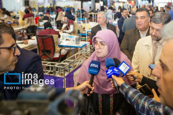 بازدید سخنگوی دولت از نمایشگاه ملی مهارت