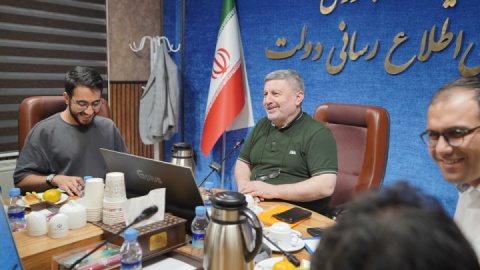 فیلم / برگزاری دومین جلسه شورای مشاوران «نسل زد» در شورای اطلاع رسانی دولت