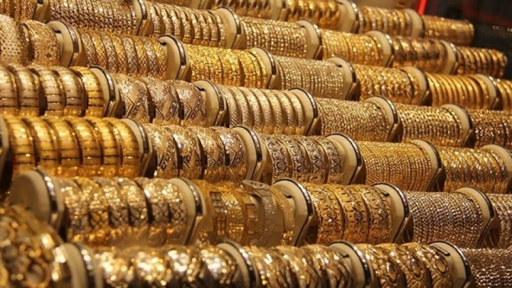 نوسان شدید قیمت طلا یکشنبه ۲۷ مهرماه/ بازگشت سکه به مسیر صعود