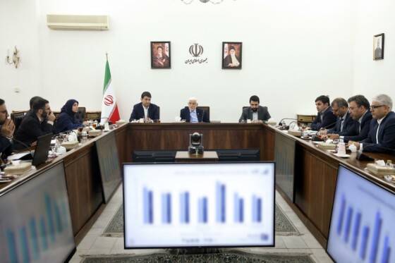 جلسه‌ معاون اول درخصوص توسعه شبکه ملی اطلاعات