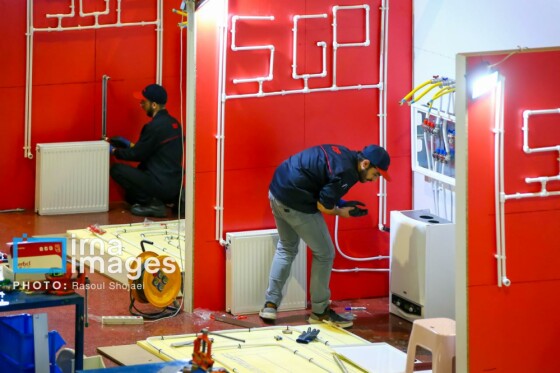 بازدید سخنگوی دولت از نمایشگاه ملی مهارت