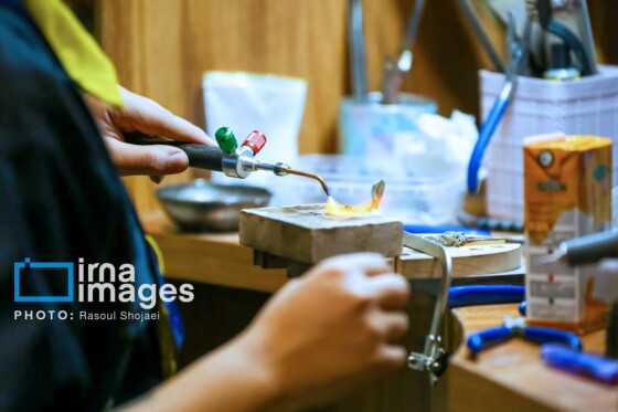 بازدید سخنگوی دولت از نمایشگاه ملی مهارت