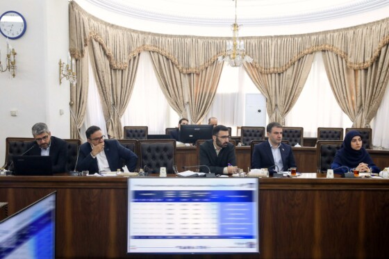 جلسه‌ معاون اول درخصوص توسعه شبکه ملی اطلاعات