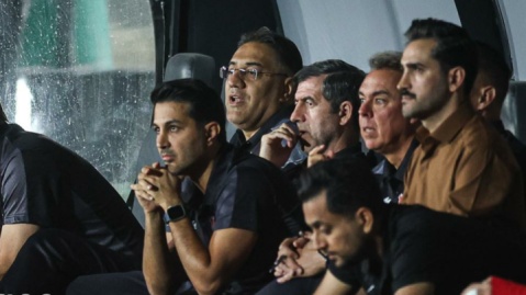 جلسه سرپرست پرسپولیس با دستیاران خارجی هاشمیان؛ «وحید» نزدیک درب خروج