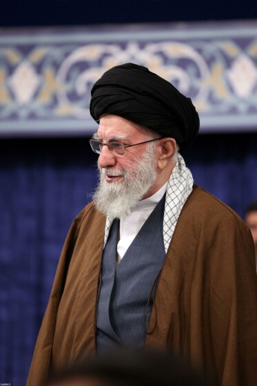 دیدار مدال‌آوران ورزشی و المپیادهای علمی جهانی با رهبر معظم انقلاب