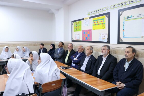 آغاز نخستین مرحله اجرای آزمایشی طرح مدرسه هوشمند