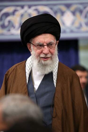 دیدار مدال‌آوران ورزشی و المپیادهای علمی جهانی با رهبر معظم انقلاب