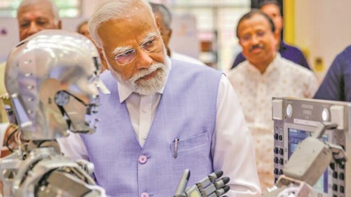 هند، روبات انسان‌نما به فضا می‌فرستد