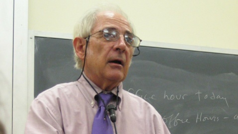 آیا سرل پسرخاله آوستین است؟!