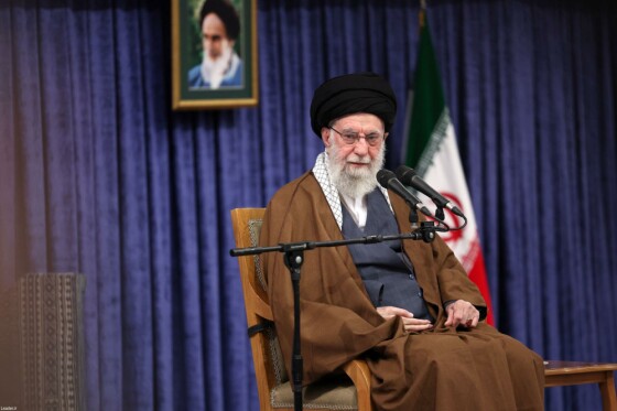 دیدار مدال‌آوران ورزشی و المپیادهای علمی جهانی با رهبر معظم انقلاب