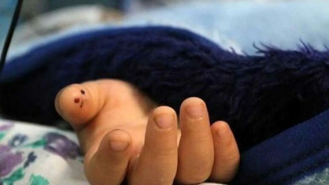 سقوط مرگبار کودک در سطل آب