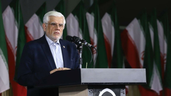 عارف: دانشگاه فرهنگیان باید در جایگاه ستاد عالی تربیت معلم باشد