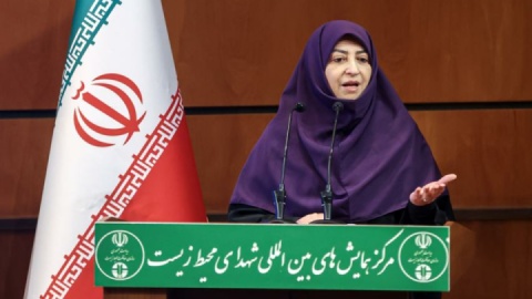 سه بسته آموزشی محیط‌زیستی در نظام اداری کشور تدوین و رونمایی شد/ هیچ دستگاهی در کشور از مسئولیت محیط‌زیستی مستثنی نیست