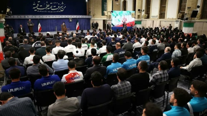 قدردانی جامعه ورزش از رهبر انقلاب: با تلاش افزون‌تر سربازان ایران در جنگ نرم خواهیم بود