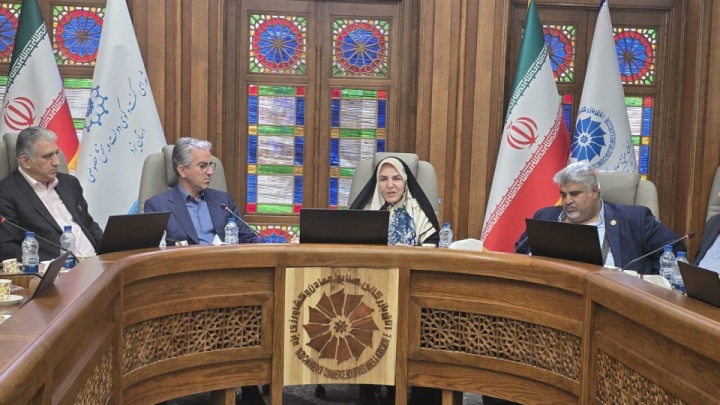 از ابتکارات جوانان در تصمیم‌سازی‌های اقتصادی استفاده کنیم