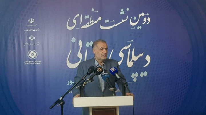 ۸۷ درصد تجارت با روسیه از تعرفه‌های تجاری معاف شد