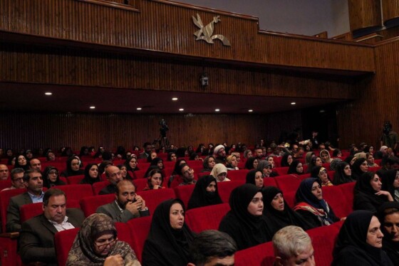 حضور معاون رئیس‌جمهور در امور زنان و خانواده در آئین بزرگداشت هفته پیوند اولیا و مربیان