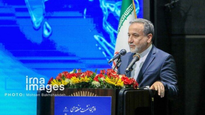 عراقچی: همسایگان راه تنفس کشور در شرایط تحریم هستند