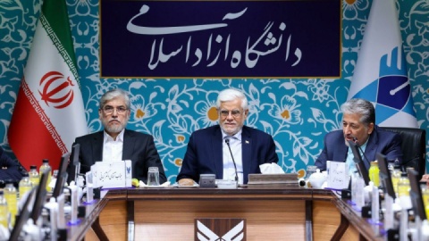 دانشگاه باید پژوهش‌محور و جامعه‌محور باشد و برای مسائل و مطالبات جامعه راه‌حل ارائه کند