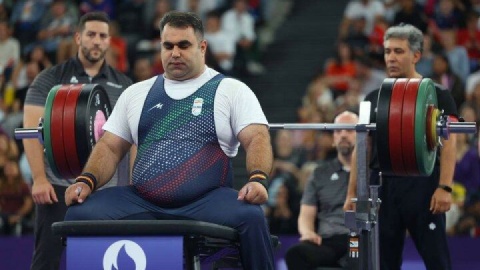 در یک سال اخیر ۳۹ میلیون حقوق گرفتم