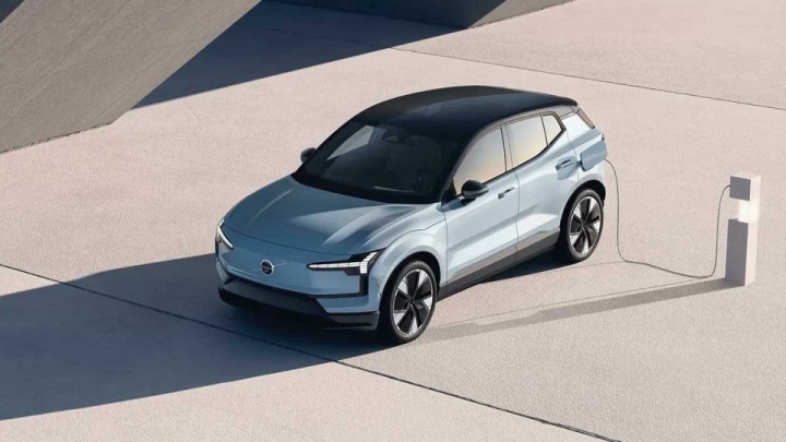 سفیر سوئدی به ایران آمد