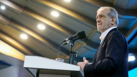 فیلم/ اظهارات کامل رئیس‌جمهور در نشست با سرمایه‌گذاران و فعالان اقتصادی استان آذربایجان غربی