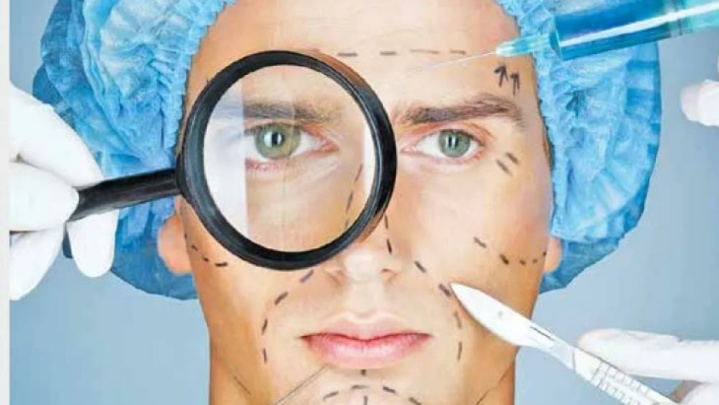 ۸۰ درصد مدعیان درمان در فضای مجازی پزشک نیستند