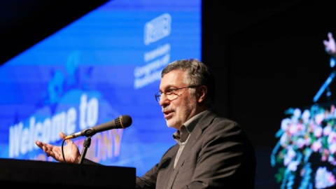 گزارش تصویری / حضور وزیر بهداشت، درمان و آموزش پزشکی در چهلمین کنگره رادیولوژی ایران