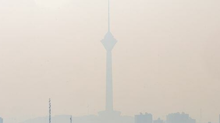 هوای تهران آلوده است
