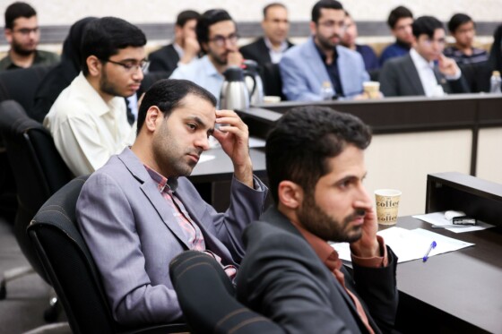 دیدار محمدرضا عارف با اعضای باشگاه دانش‌پژوهان جوان و مدال‌آوران المپیادی