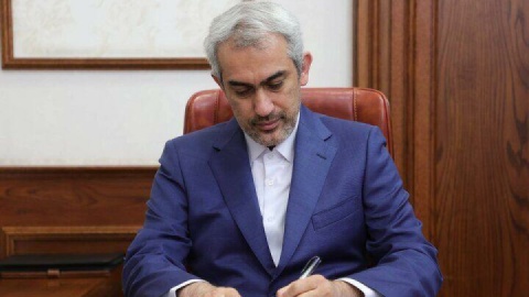 وزیر اقتصاد برنامه رشد عدالت‌محور را ابلاغ کرد