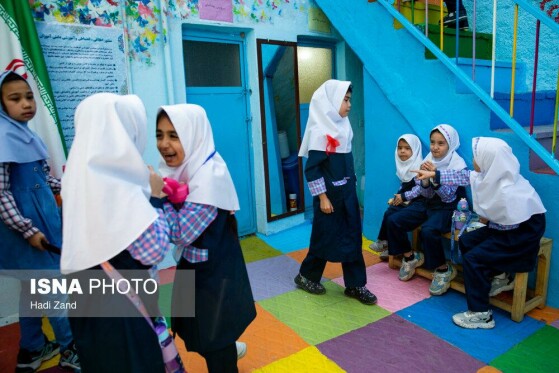 بازدید از مدارس اتباع خارجی غیر مجاز