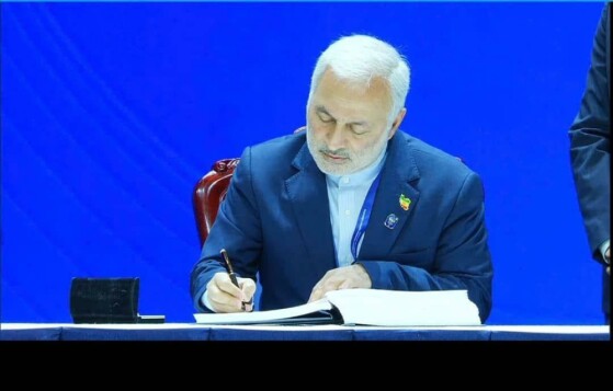 امضای کنوانسیون سازمان ملل متحد برای مقابله با جرائم سایبری در هانوی - ویتنام با حضور دکتر جلال‌زاده