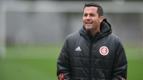 اوسمار ویرا سرمربی پرسپولیس شد