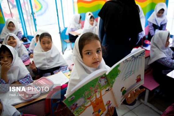 بازدید از مدارس اتباع خارجی غیر مجاز