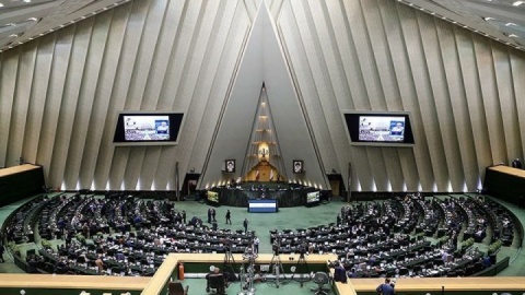 ۹ وزیر در کمیسیون‌های مجلس به نمایندگان پاسخ می‌دهند