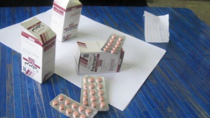 توزیع قرص‌های آهن و ویتامین D در مدارس دخترانه