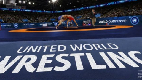 حسرت فینال برای کشتی آزاد ایران در ۴ وزن پایانی/ پیروزی ۱۰ بر صفر آرش یوشیدا برابر قهرمان جهان